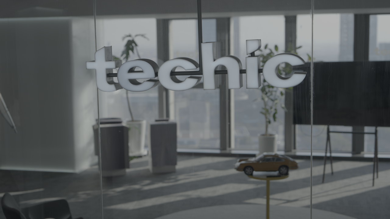 Team techic_con_center_team